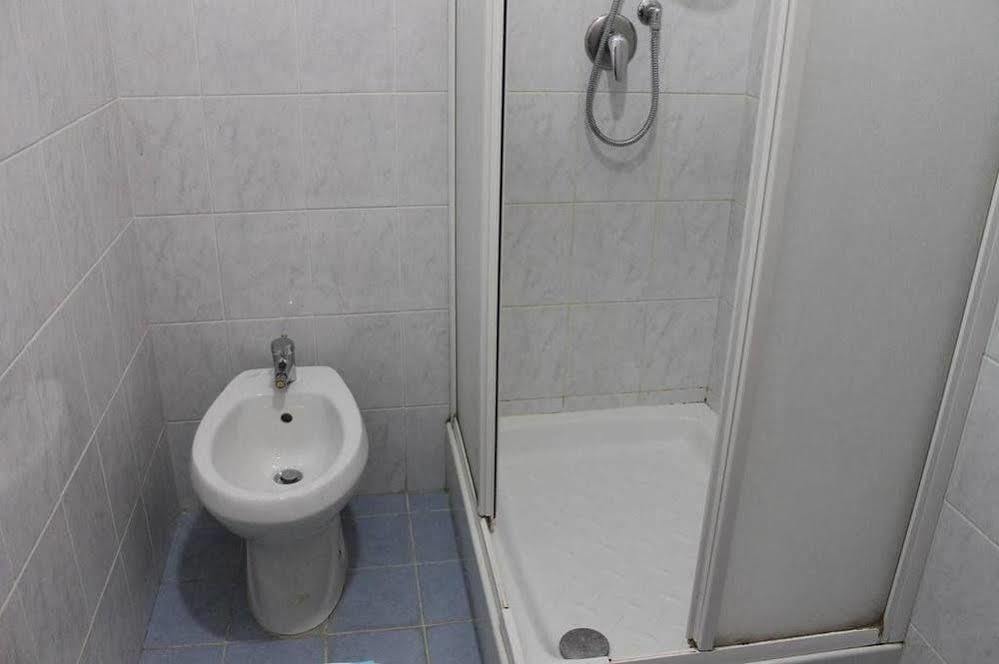 מלון Roma Castle Termini מראה חיצוני תמונה